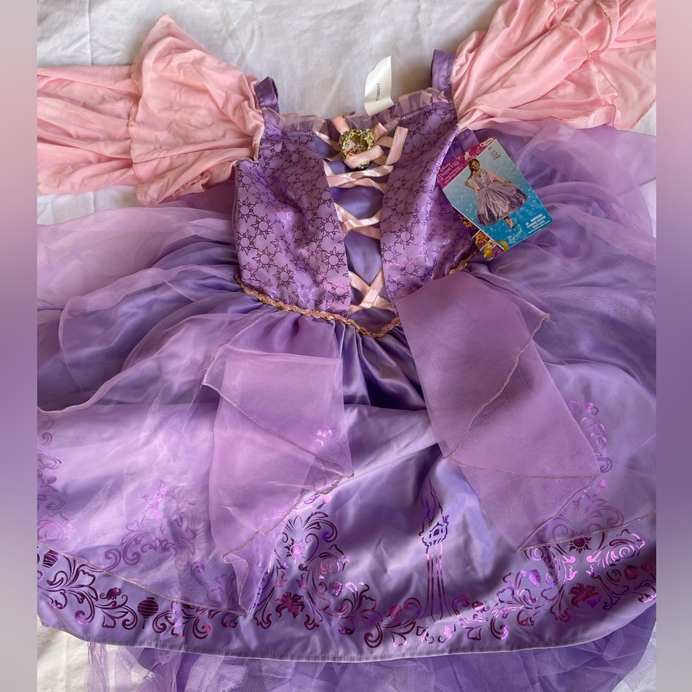 The Walt Disney Company, girls, Rapunzel costume size 4+